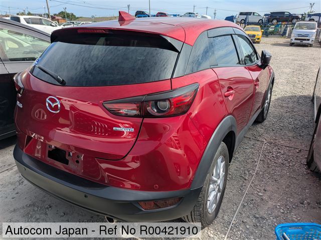 
								Mazda CX-3 full									