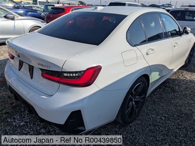 
								BMW 320i M-pack full									
