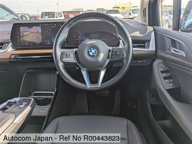 
								BMW 218i full									