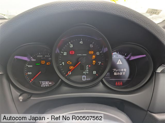 
								Porsche Macan full									