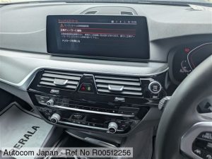 BMW 523D xDrive M-Spirit