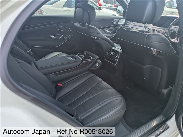 
								Mercedes-Benz S560 full									