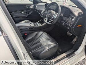 Mercedes-Benz S560
