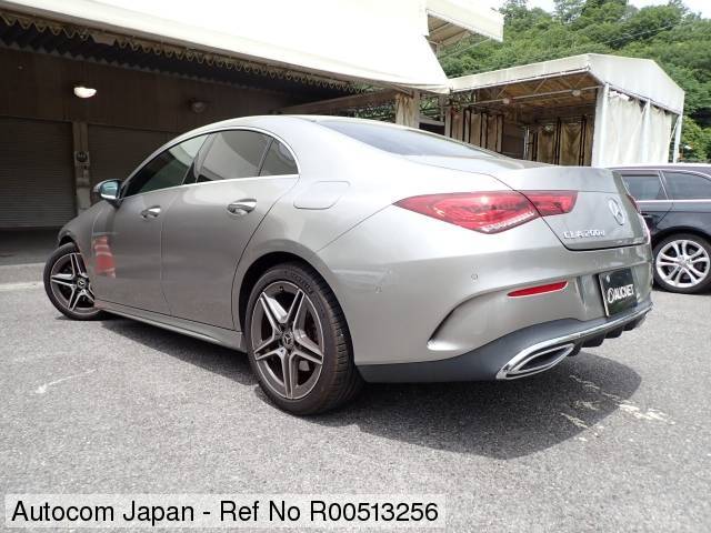 
								Mercedes-Benz CLA200d full									