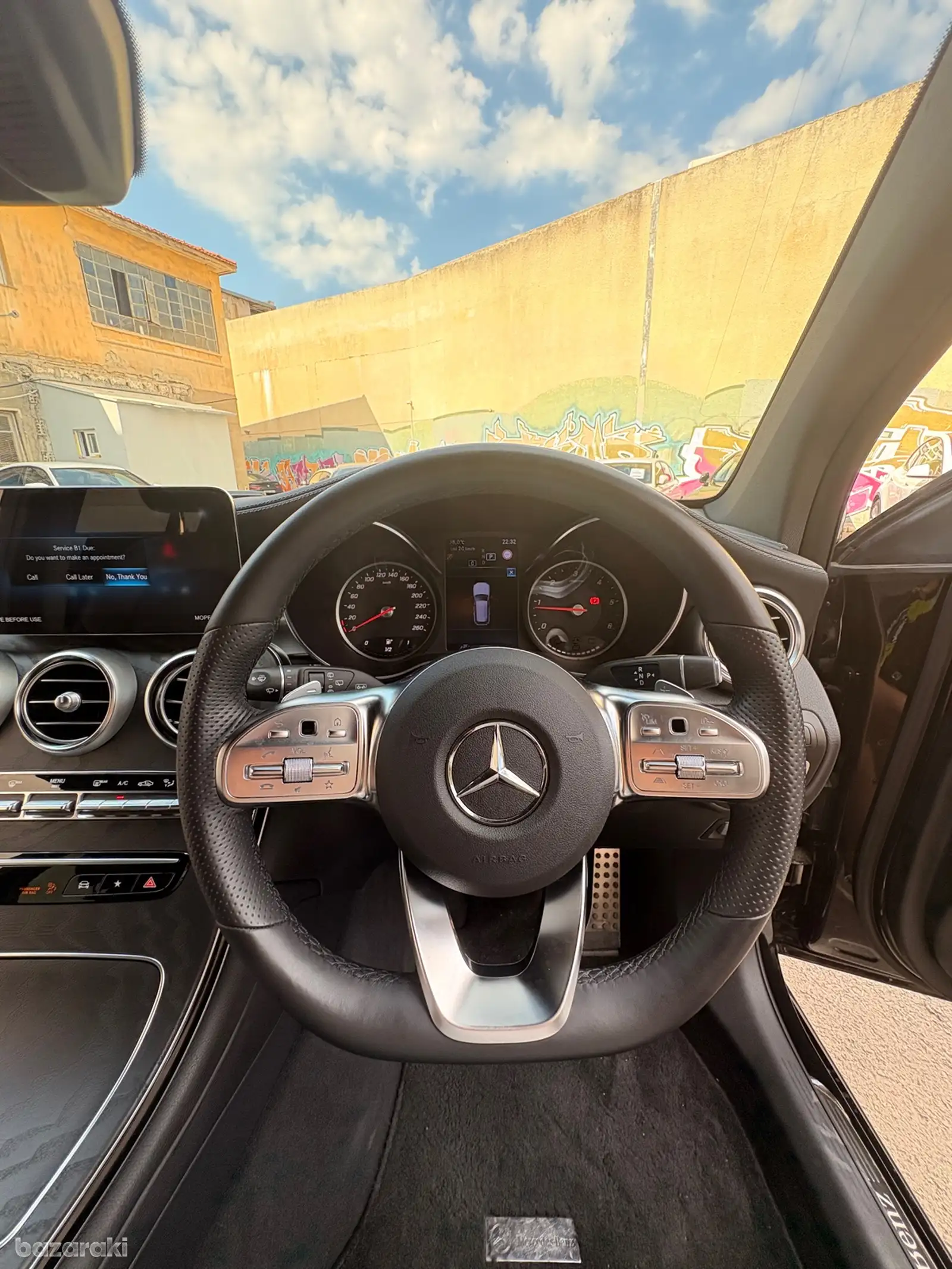 
								Mercedes-Benz GLC220d 4Matic full									
