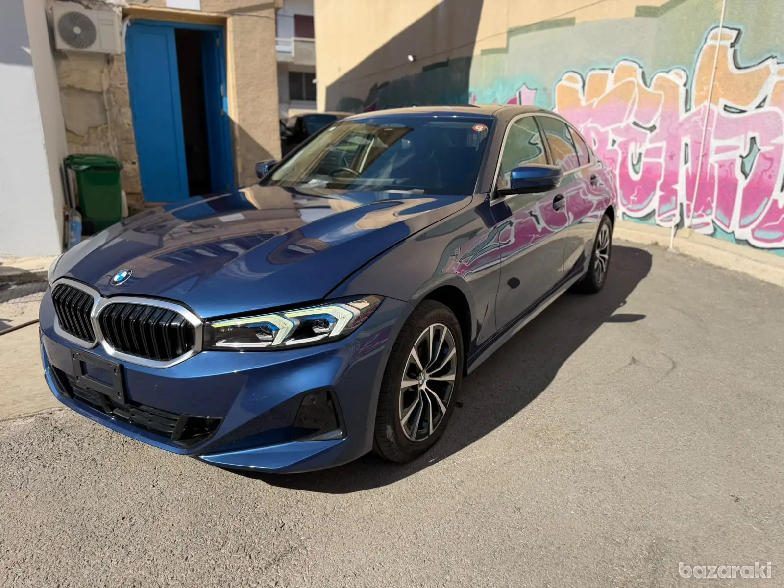 BMW 320i