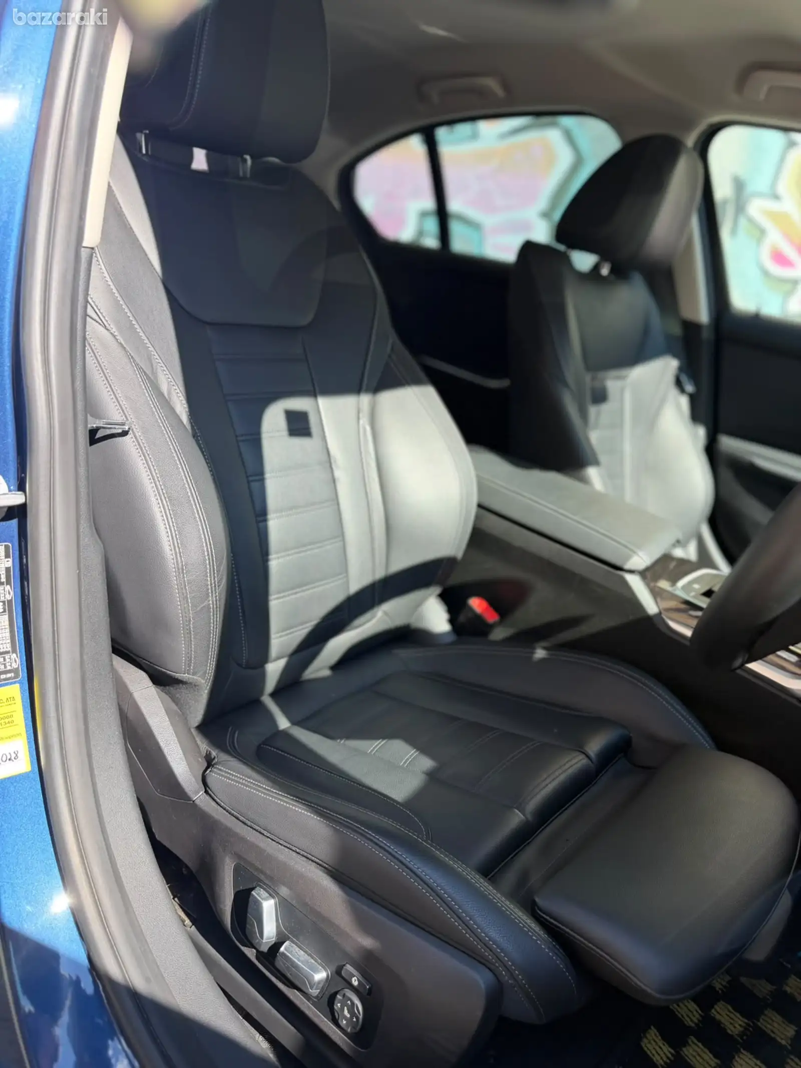 BMW 320i